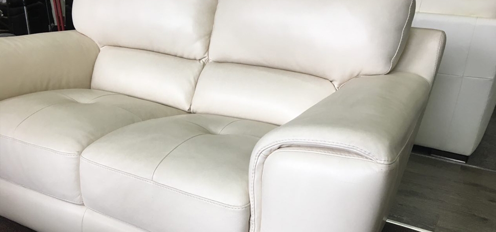 Tuscany 3 2 Seater Ivory Showroom Model 6005 Leather Sofa World